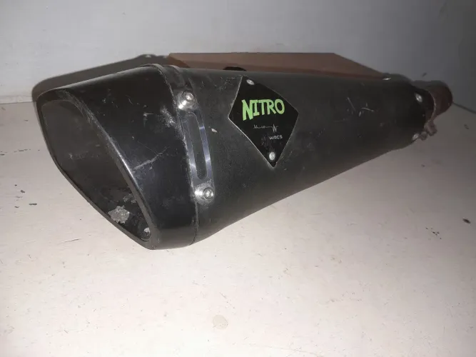 Vendo ponteira de escape esportiva 200,00
