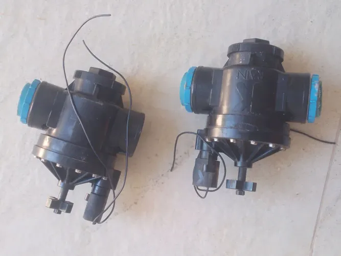 Vendo duas válvula solenoide de 50mm