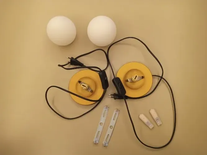 Abajur Arandela Globo Dourado Fosco Com Interruptor Tomada