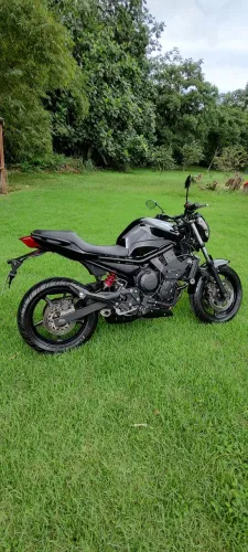 Yamaha XJ6 N ABS 2016 · 20.991 km · Naked 600cc · Revisada · Pronta pra rodar!