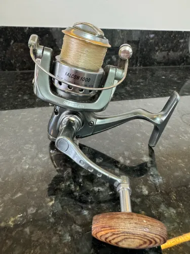Molinete Albatroz Falcon 1000 - Leve - Pesca Fina