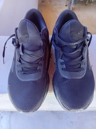 Tênis adidas n 39