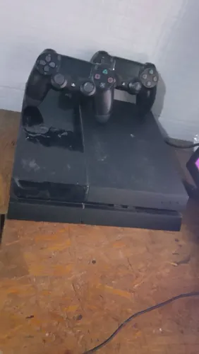 ? PS4 Fat Usado - Perfeito Estado - R$ 1.600