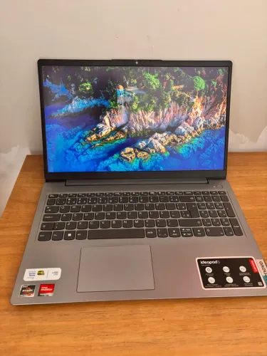 Notebook Lenovo IdeaPad 3 Ryzen 5 5500U | 12GB RAM | SSD 256GB