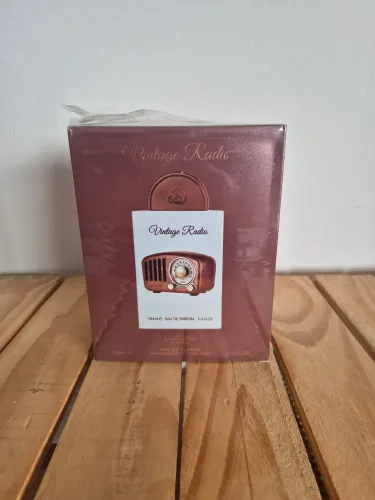Perfume Lattafa Vintage Radio 100ml Lacrado