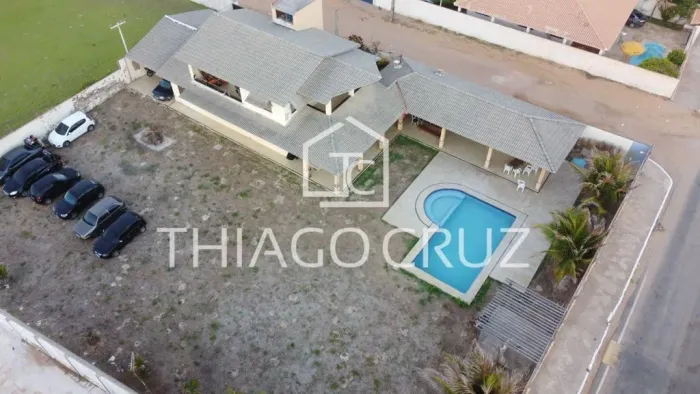 Casa de Praia para Venda em Cascavel, 6 dormitórios, 4 suítes, 1 banheiro, 6 vagas