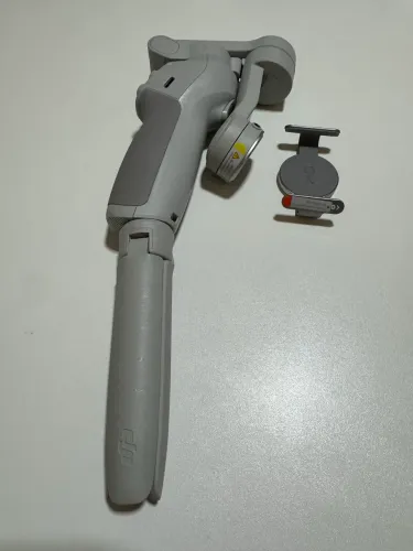 Gimbal DJI Osmo Mobile SE