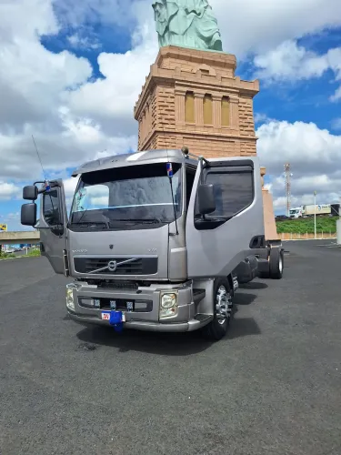 Vendo VM Volvo 270