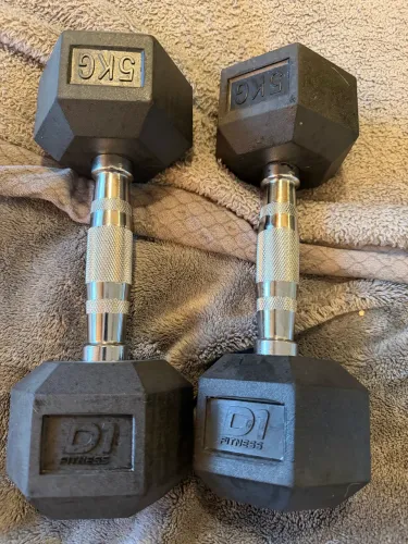 Par de Halteres Hexagonais 5kg Cada - 10kg Total - Novos