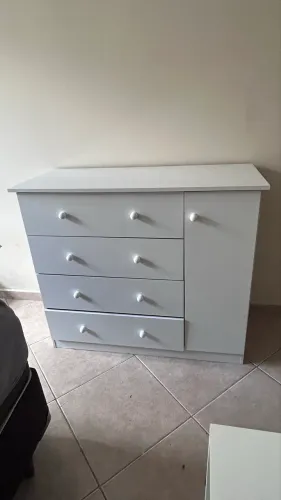 VENDO CÔMODA DE ROUPAS - NOVA