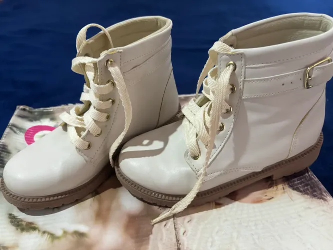 Bota feminina