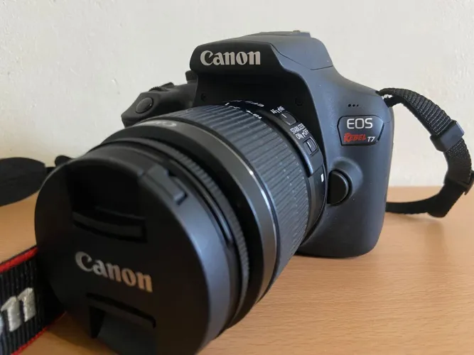 Câmera Cânon t7 