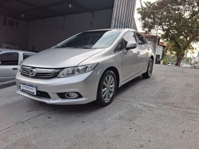 Honda Civic Sedan LXR 2.0 Flexone 16V Aut. 4P 2014