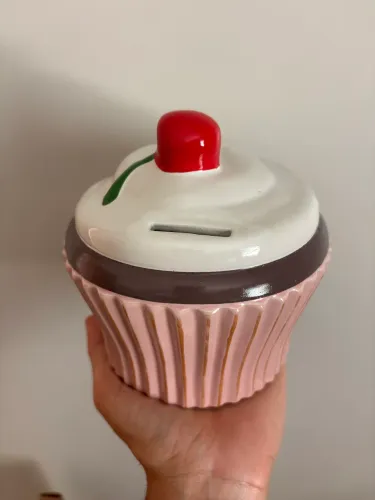 Cofrinho cupcake da IMAGINARIUM