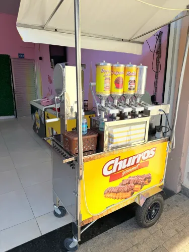 Carrinho de Churros Novo Fritadeira Elétrica e Gás