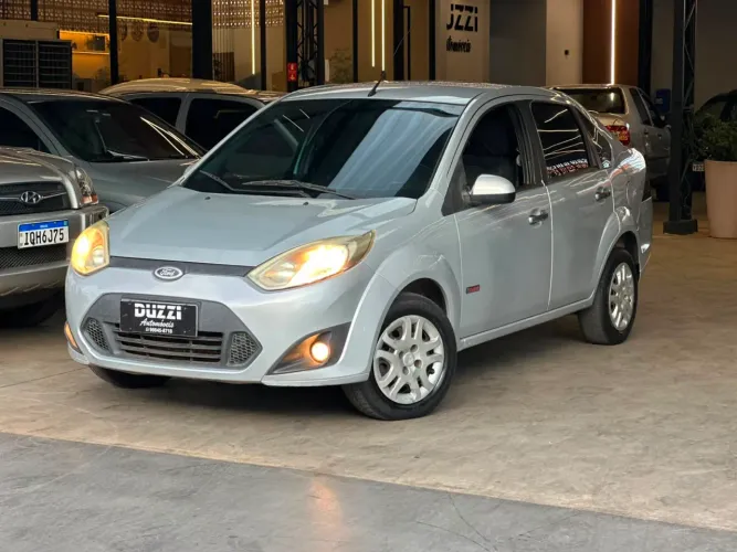 Ford Fiesta SE 1.6 8V Flex 5P 2011