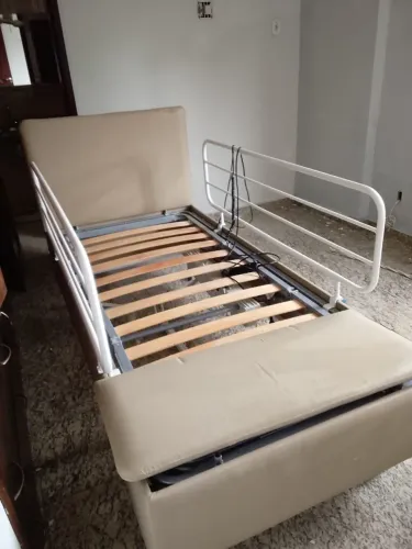 CAMA HOSPITALAR MOTORIZADA RESIDENCIAL