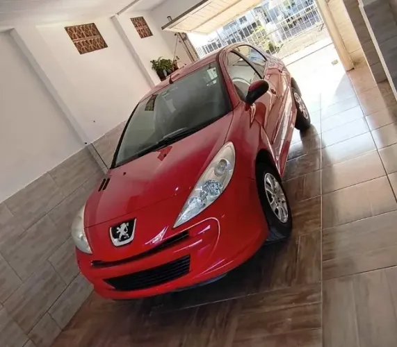 Peugeot 207 Active 1.4 Flex 8V 5P 2014