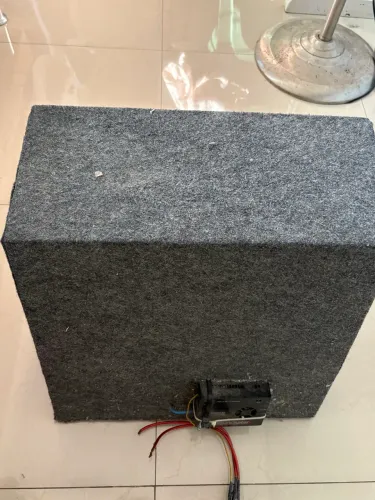Sub SELENIUM JBL