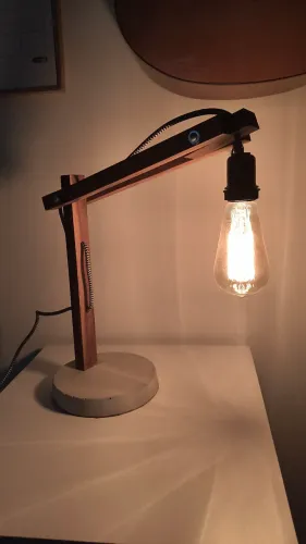 Luminária estilo industrial retrô