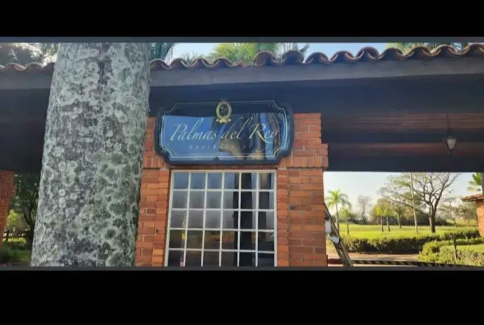 Terreno em condomínio