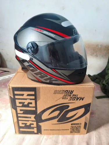 CAPACETE SEMI-NOVO, ÓTIMO ESTADO!