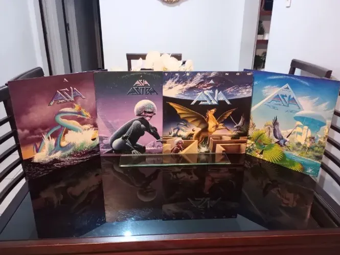 Quatro discos de vinil da Banda de Rock Ásia - Excelente estado