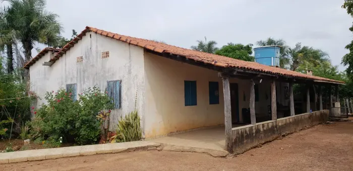 Ótima fazenda de 1.190 hectares, propicia para engorda de Boi - Guarani de Goiás-GO
