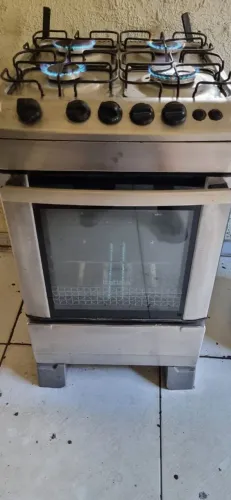 Vendo fogão usado Frete grátis