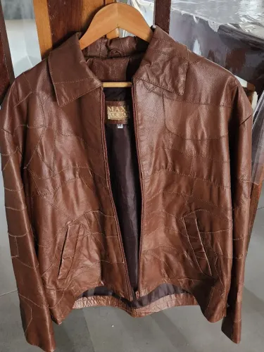 Jaqueta de couro masculina 