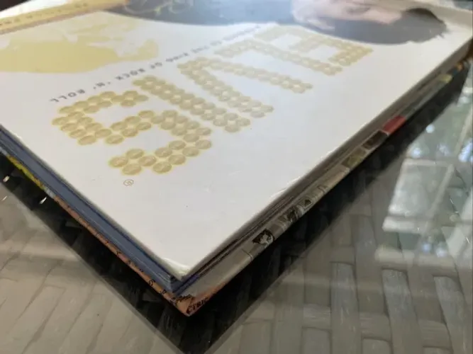 Livro Capa Dura Elvis A Tribute to the King Platinum Edition Collector?s Vault 