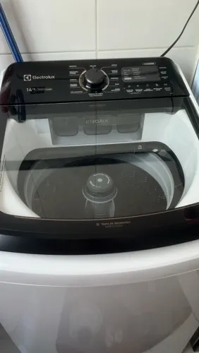 Máquina de lavar Eletrolux 14 kilos