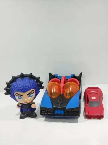 Brinquedos colecionáveis lote com 3.