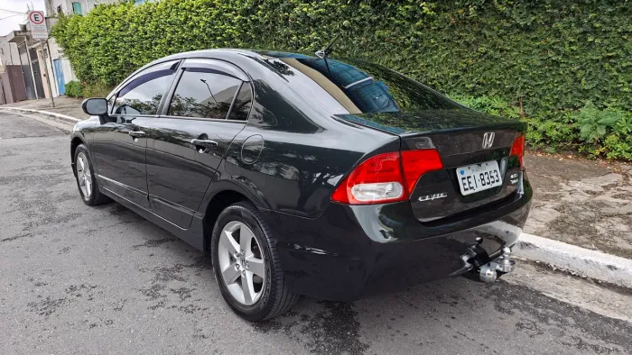 Honda Civic Sedan LXS 1.8/1.8 Flex 16V Aut. 4P 2008
