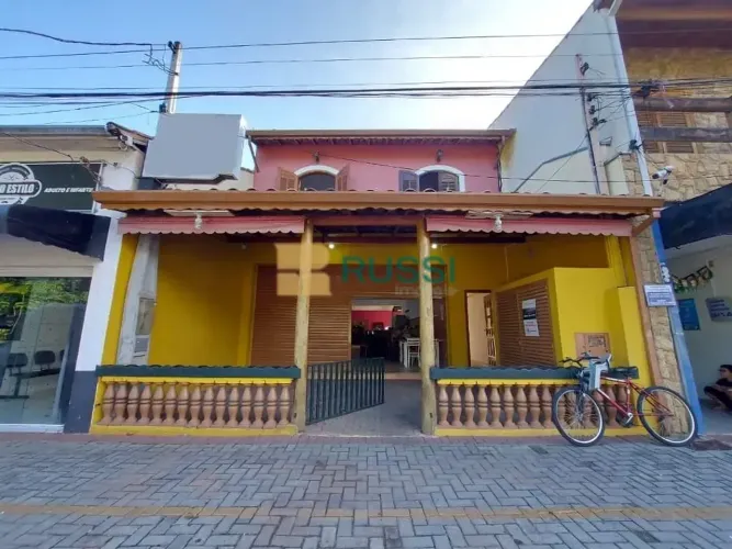 Pousada com 5 dormitórios e restaurante à venda, com 452 m² no Centro em Jambeiro/SP