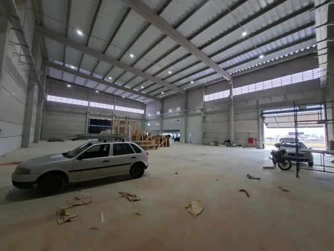 OPORTUNIDADE GALPÃO 2.080 M² VENDA/ LOCAÇÃO NA ZONA INDUSTRIAL  - Sorocaba - SP