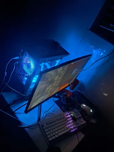 PC Gamer Monitor 180hz 24'