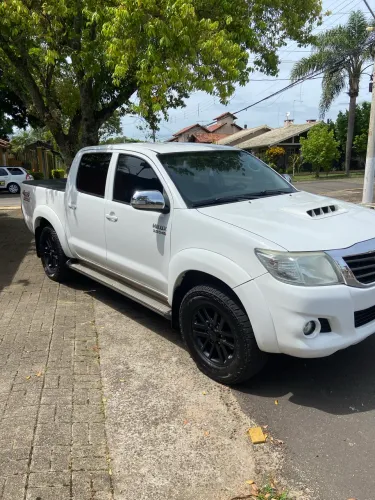 Toyota Hilux CD SRV D4-d 4X4 3.0 TDI Diesel AUT 2015
