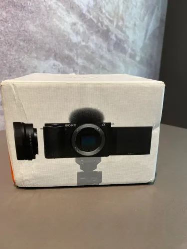 Câmera Sony ZV-E10