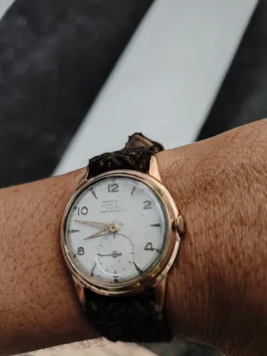 Relógio Mondaine vintage