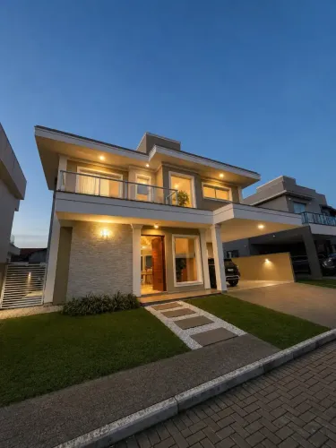 Casa de Alto Padrão no Campeche | 323 m² Privativos | Condomínio Vila Itararé | R$ 3.500.0