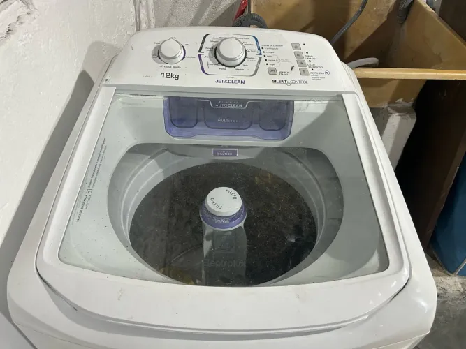 Máquina de lavar Electrolux 12kg