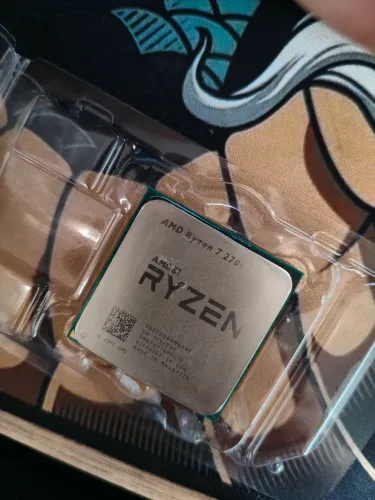 Processador Ryzen 7 2700