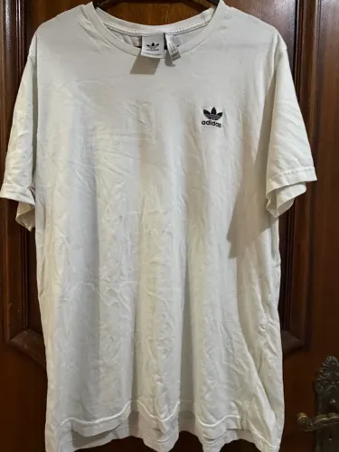 Camisa adidas branca