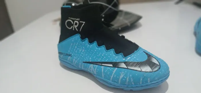 Chuteira Nike Mercurial Azul Cano alto 