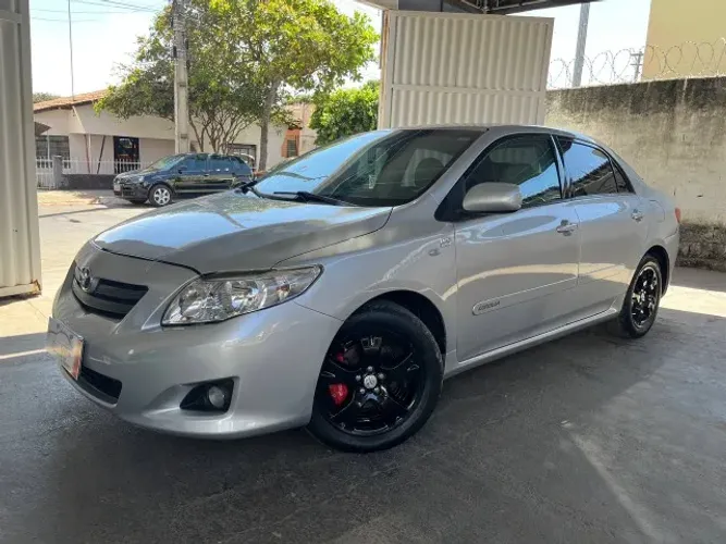 Toyota Corolla GLI 1.8 Flex 16V Aut. 2011