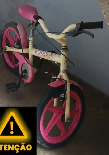 Bicicleta de menina