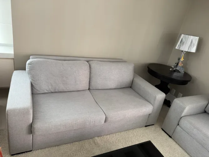 Vendo sofá 3 lugares, 2,0 metros, pouquíssimo uso