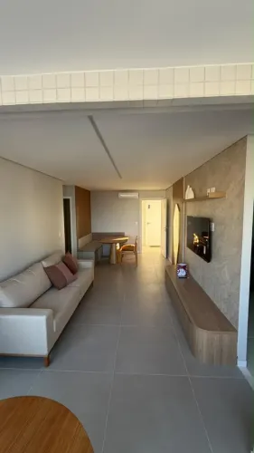 Alugo com 3 suites/ vista mar/ mobiliado- Ponta Dareia