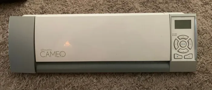 Silhouette Cameo 1